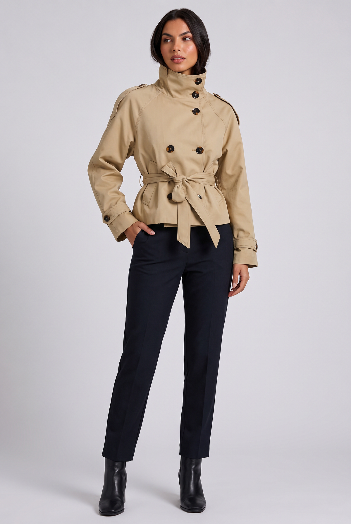 Lola – Cropped Trench Coat