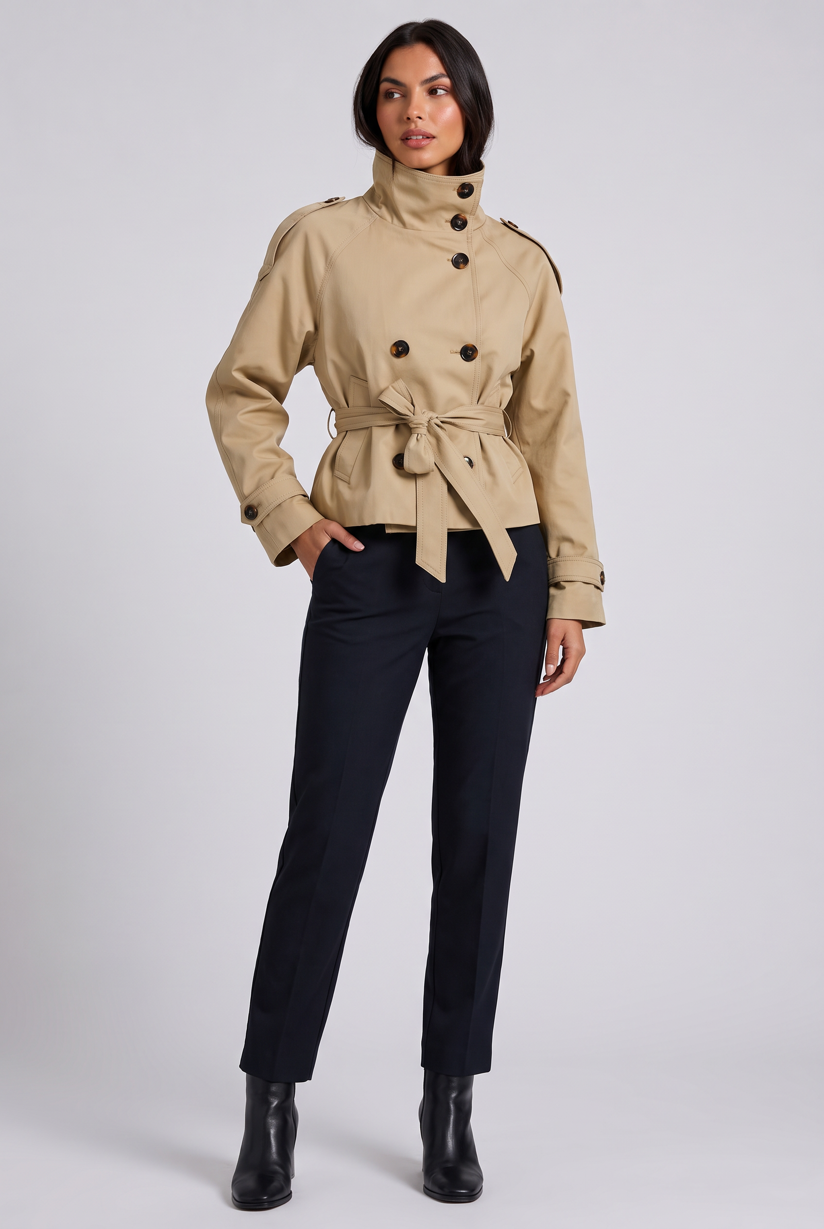 Lola – Cropped Trench Coat